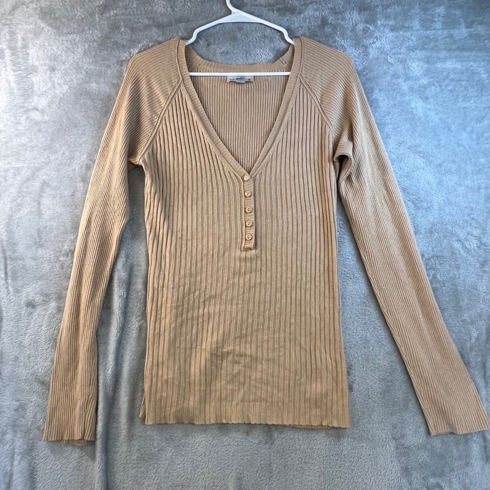 Bella Swan Twilight Tan Ribbed henley So Wear It Declare It‎ Size Large Y2k